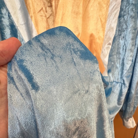 BLUEY Christmas Costume - Bandit Costume (GIFT!) - Picture 5 of 5